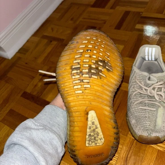 Yeezy - Picture 2 of 2